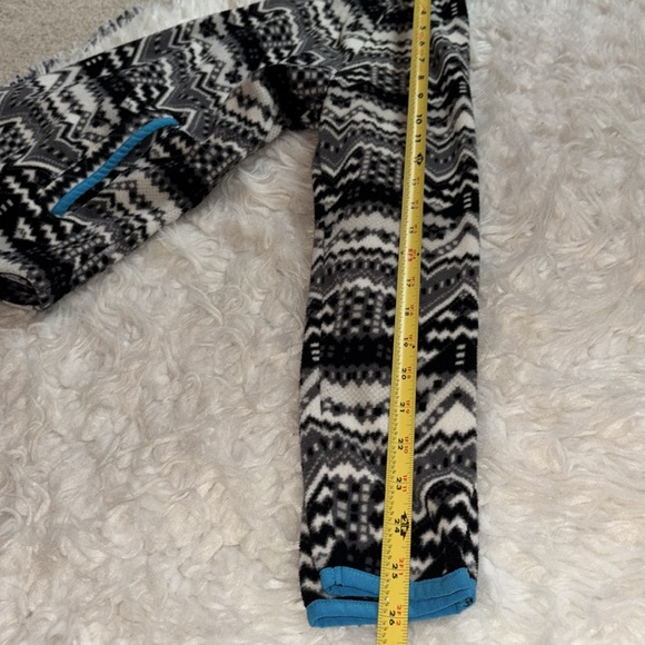 T by Talbots Half Zip Geo Print Fleece Pullover Kangaroo🦘Pocket, Size P - Picture 14 of 15